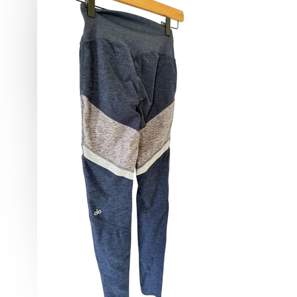 Alo Yoga  7/8 High-Waist Alosoft Sheila Legging - Picture 2 of 6